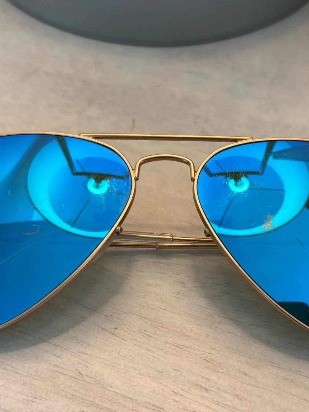 Ray-Ban Gold Aviator Sunglasses with Blue Mirrored Lenses